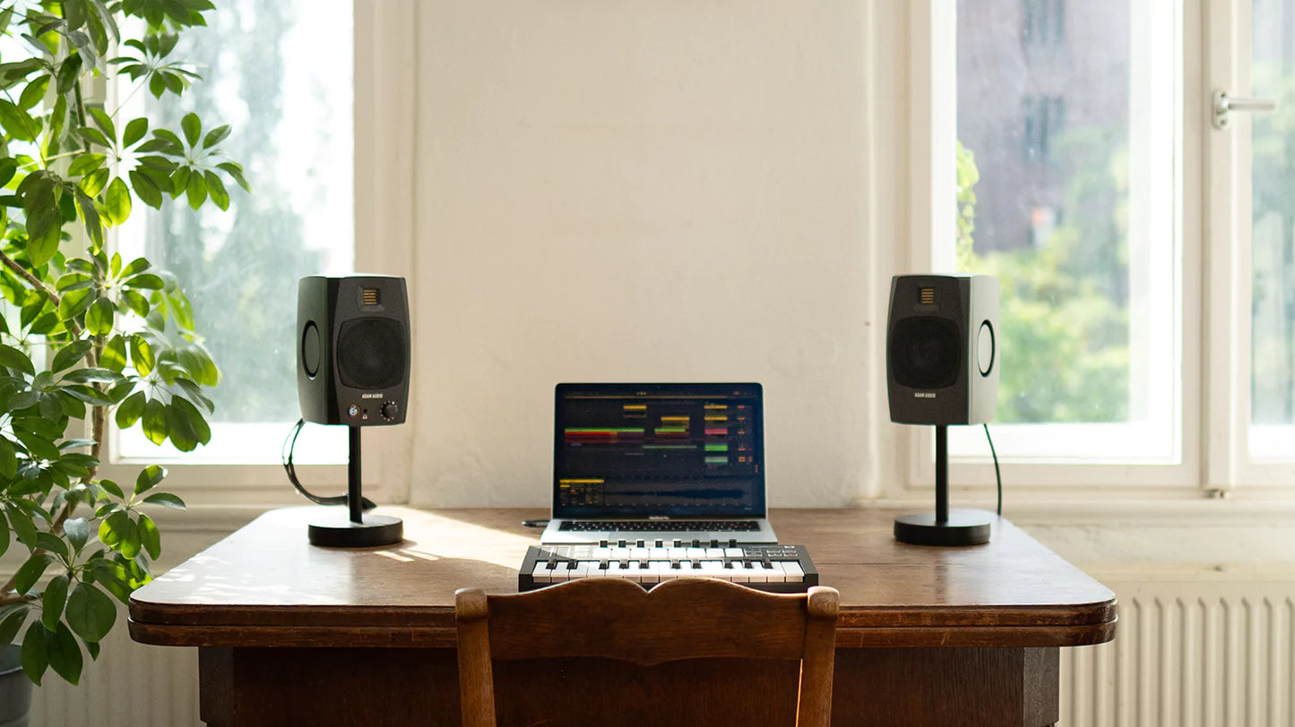 Adam Audio - D3V (Pair) - Active Desktop Monitor System