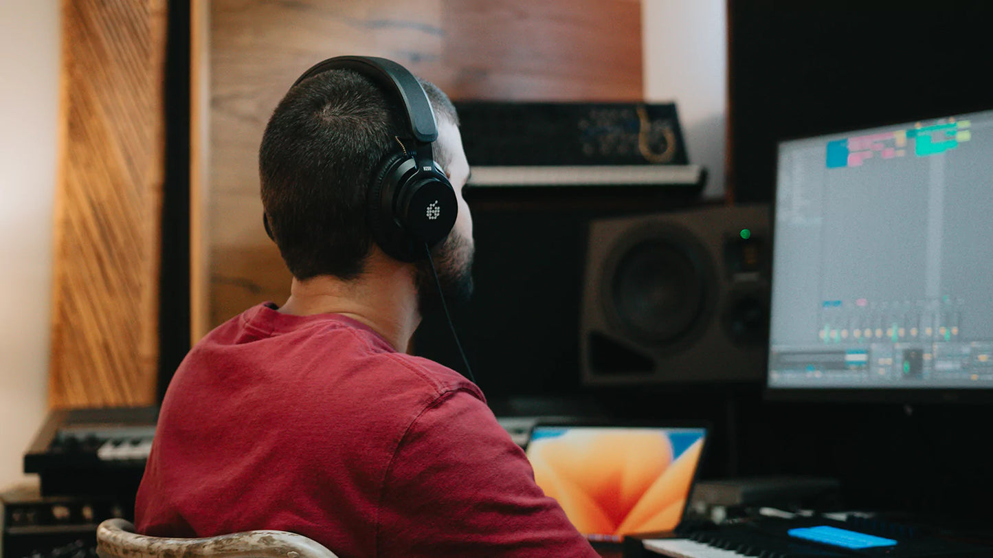 Adam Audio - H200 Closed-Back Headphones