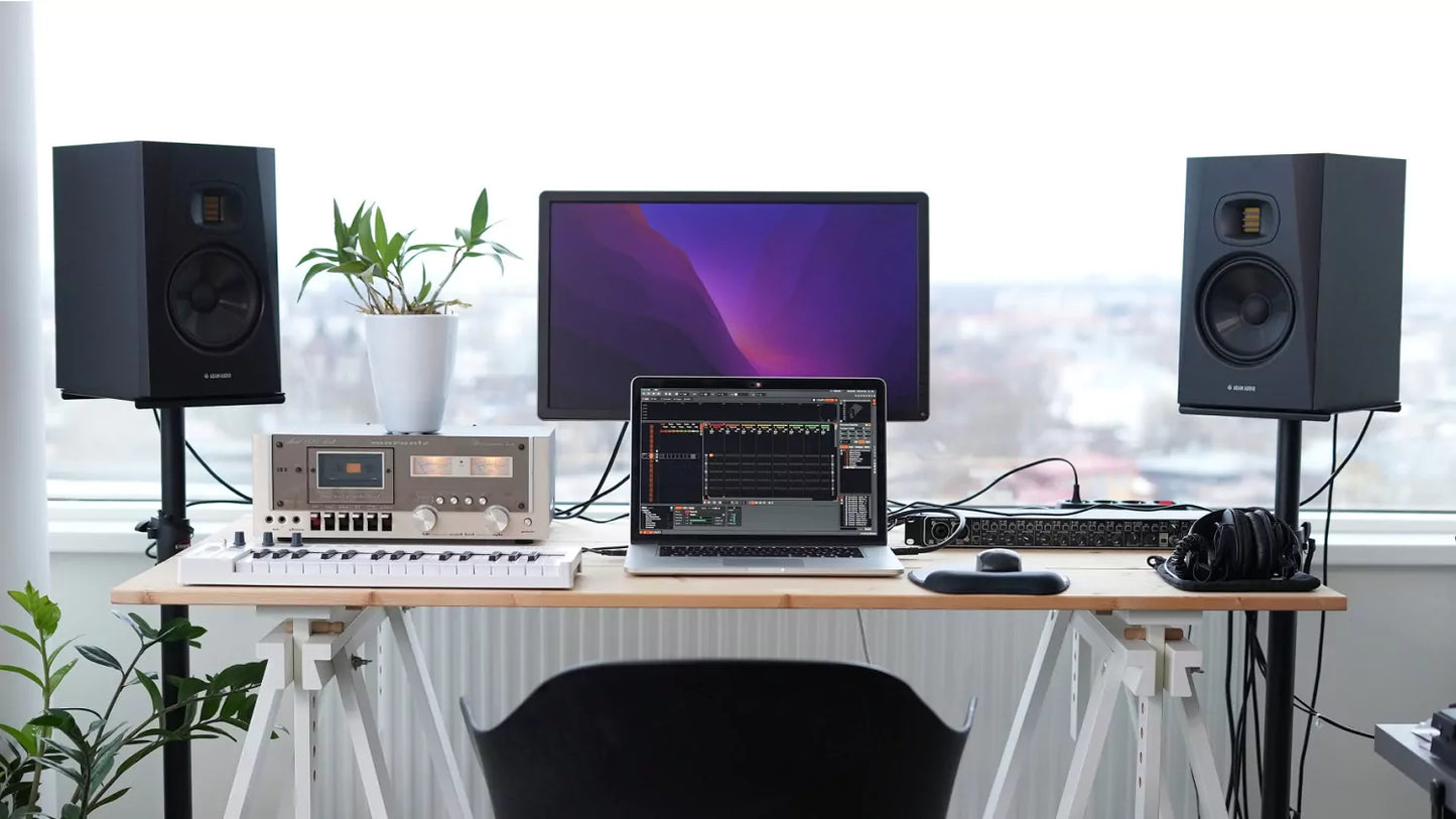 Adam Audio - T Series  - T7V (01 Unit)